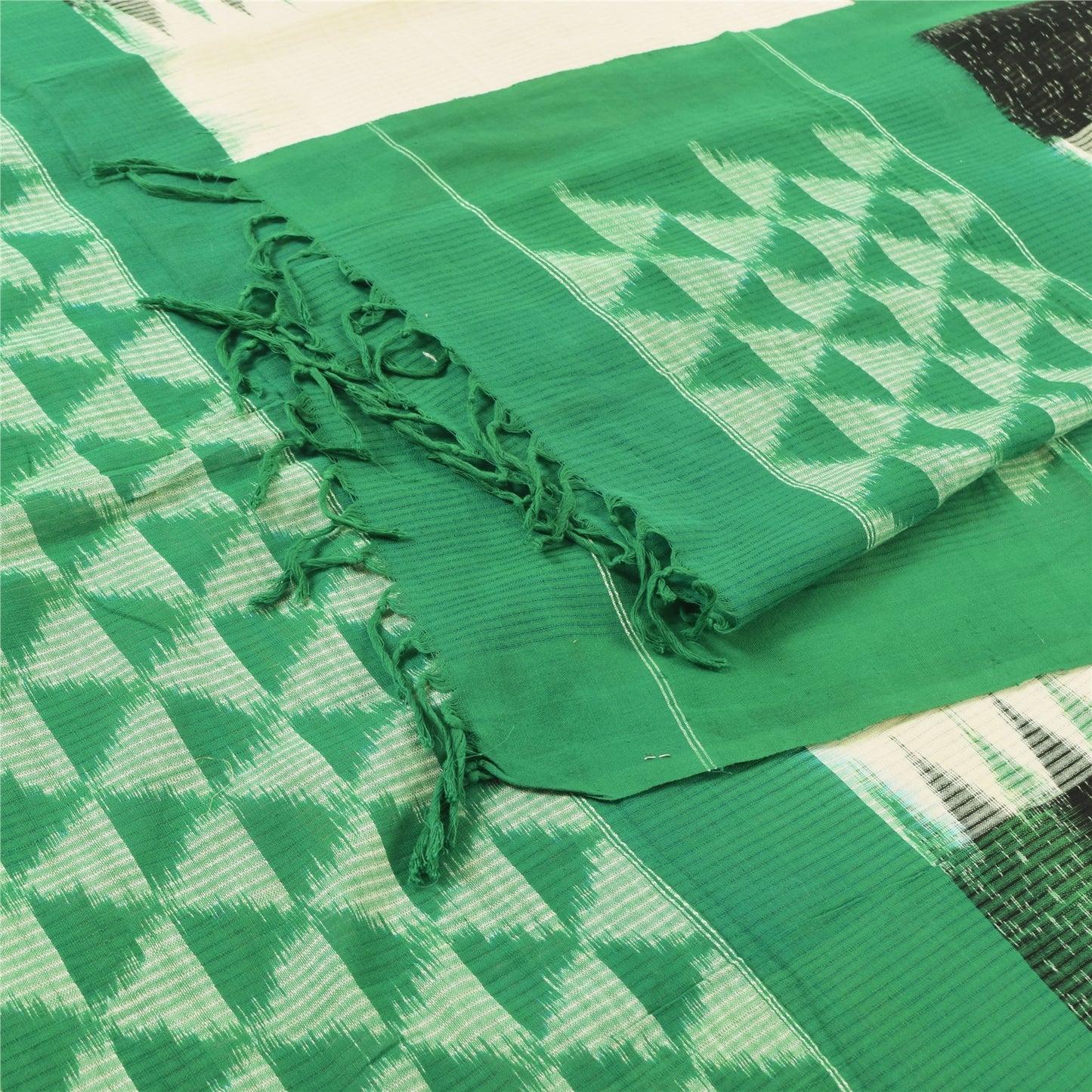 Sanskriti Vintage Long Dupatta/Stole Pure Cotton Ikat Woven Ivory/Green Veil