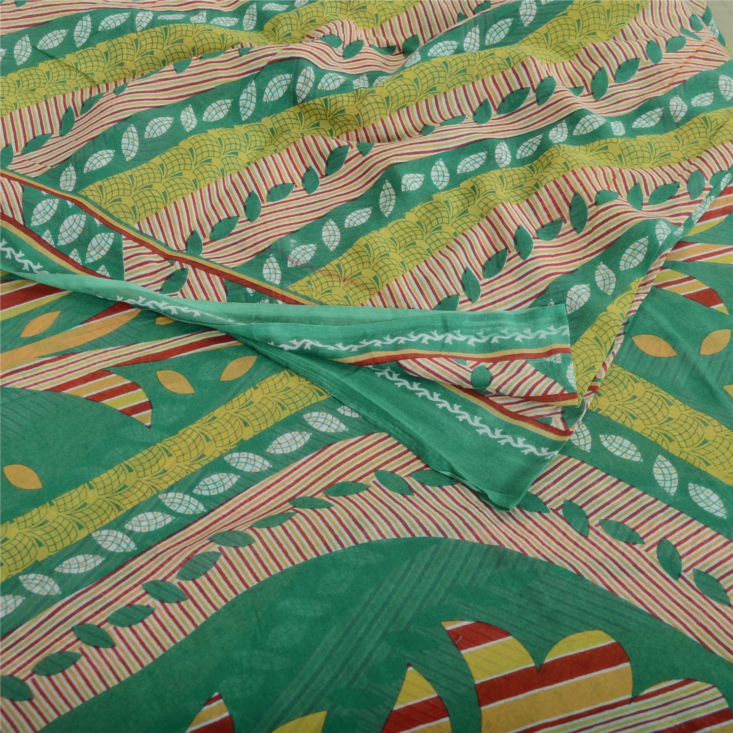 Sanskriti Vintage Sarees Green Indian Pure Cotton Printed Sari 5yd Craft Fabric