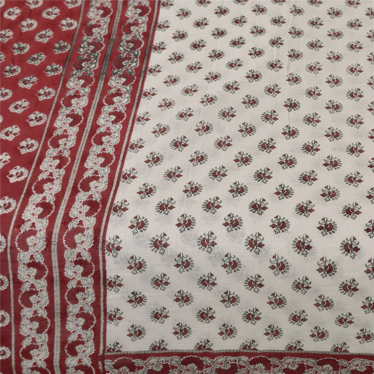 Sanskriti Vintage Sarees White/Red Pure Cotton Printed Sari 5+yd Craft Fabric