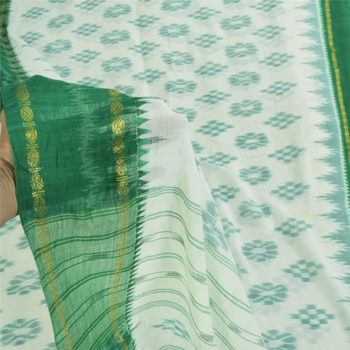 Sanskriti Vintage Sarees Ivory/Green Ikat Handwoven Pure Cotton Sari 5+yd Fabric