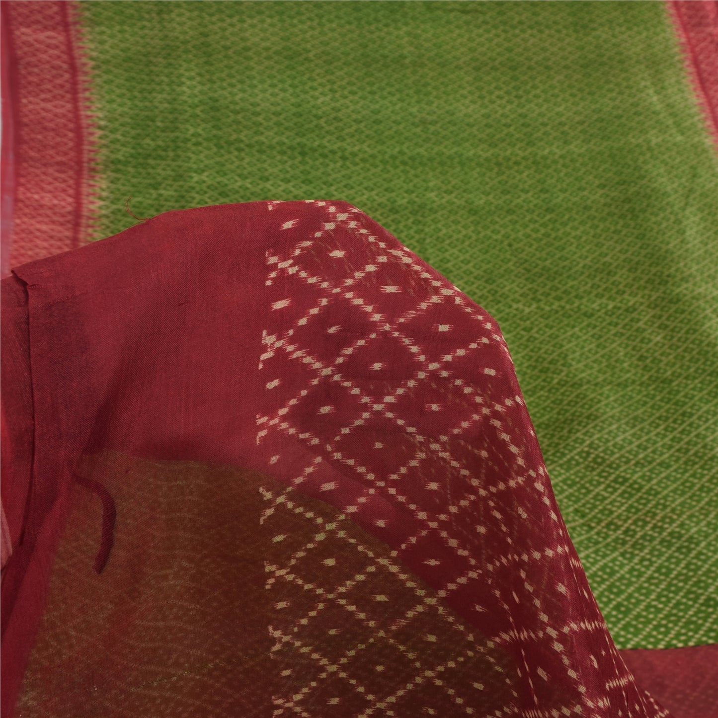 Sanskriti Vintage Sarees Green/Red 100% Pure Silk Printed Sari 6yd Craft Fabric